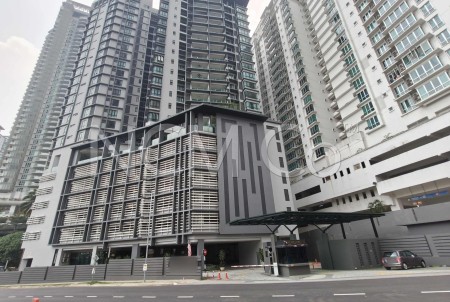 Condo For Auction at Richmond