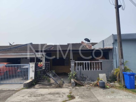 Terrace House For Auction at Taman Sri Muda