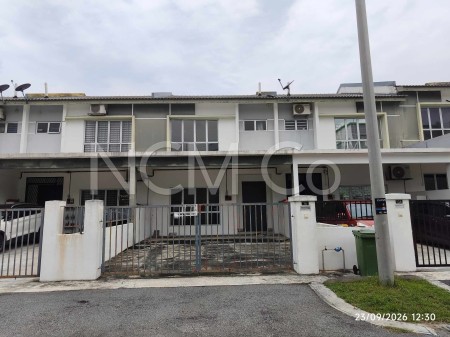 Terrace House For Auction at Alamanda Parklands