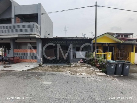 Terrace House For Auction at Taman Aman