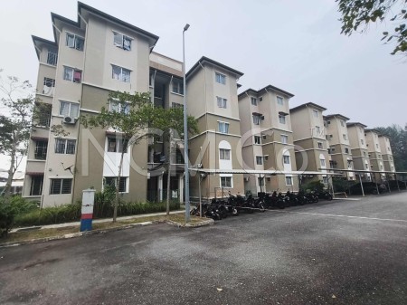 Apartment For Auction at Apartment Akasia