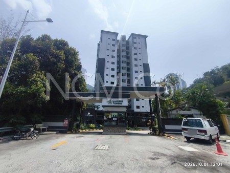 Apartment For Auction at Lakeside Tower