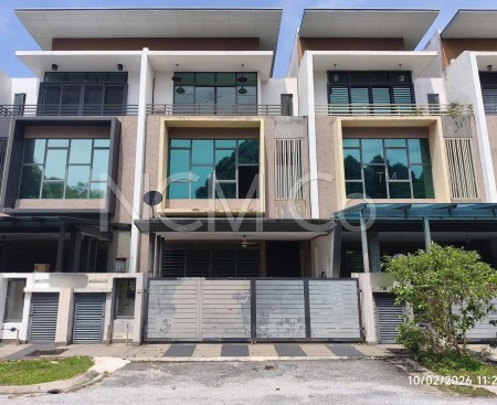 Terrace House For Auction at Taman Putra Prima