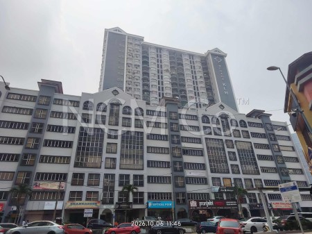 Condo For Auction at Menara KLH