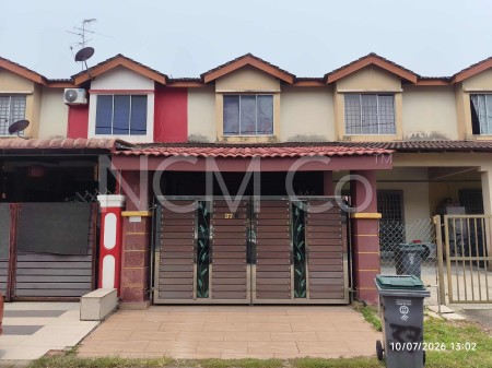 Terrace House For Auction at Taman Scientex
