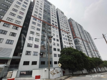 Apartment For Auction at Glenview Villa