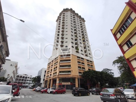 Apartment For Auction at Putra Court