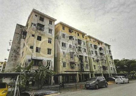 Apartment For Auction at Flat Kelompok Camar