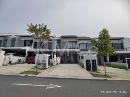 Terrace House For Auction at Lambaian Residence