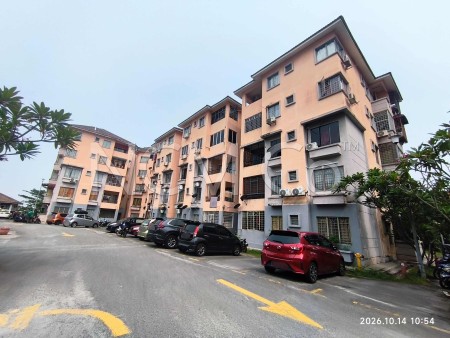 Apartment For Auction at Pesona Apartments