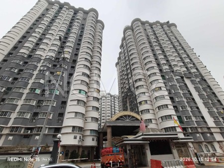 Condo For Auction at Regensi
