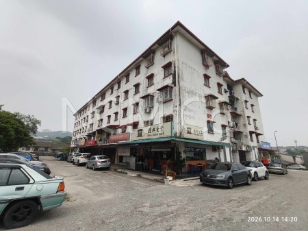 Flat For Auction at Taman Bukit Angsana