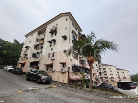 Apartment For Auction at Sri Cempaka