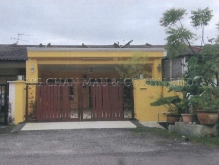 Terrace House For Auction at Taman Kinrara
