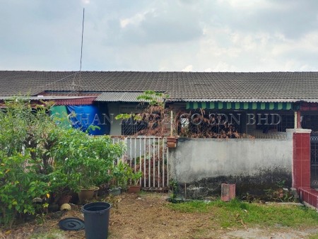 Terrace House For Auction at Taman Intan