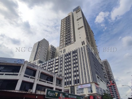 SOHO For Auction at Medan Putra Business Centre
