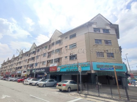 Flat For Auction at Fortune Court