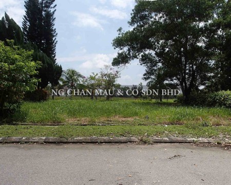 Residential Land For Auction at Bukit Merah Laketown