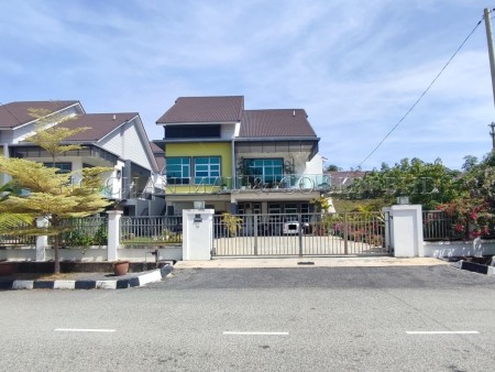 Bungalow House For Auction at Darulaman Perdana