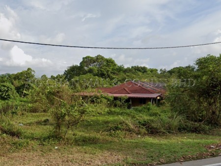 Terrace House For Auction at Machang