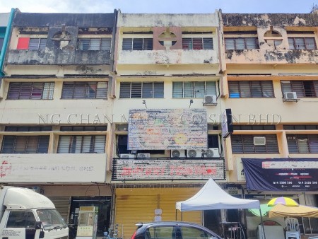 Shop Office For Auction at Taman Maluri
