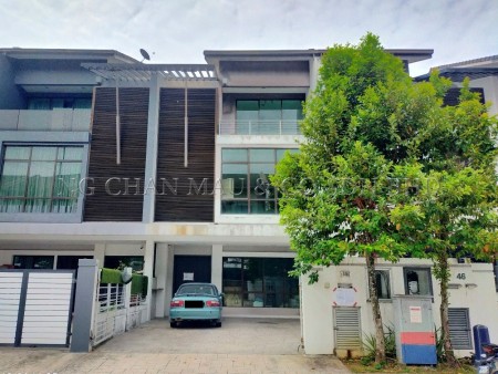 Terrace House For Auction at Perdana Residence