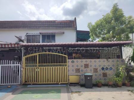 Terrace House For Auction at Taman Kapar Ria