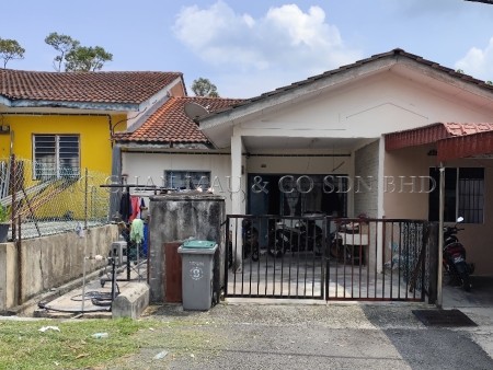 Terrace House For Auction at Taman Pedas Perdana