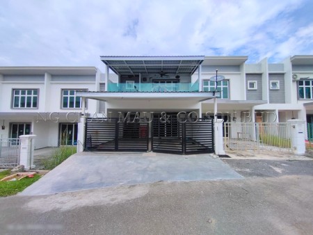 Terrace House For Auction at Taman Belimbing Harmoni
