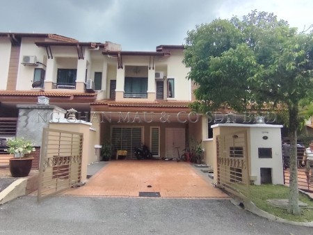 Terrace House For Auction at Puncak Bukit Utama