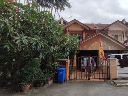 Terrace House For Auction at Taman Subang Murni