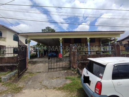 Bungalow House For Auction at Kampung Dato Sulaiman Menteri