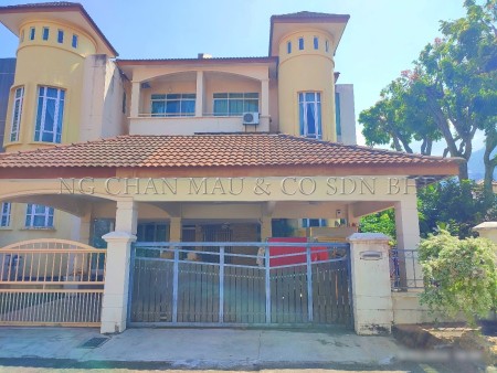 Terrace House For Auction at Tanjung Bungah