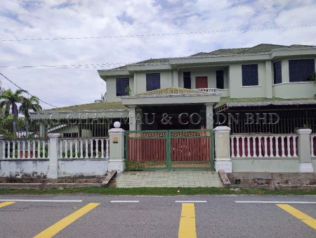 Bungalow House For Auction at Kubang Buaya