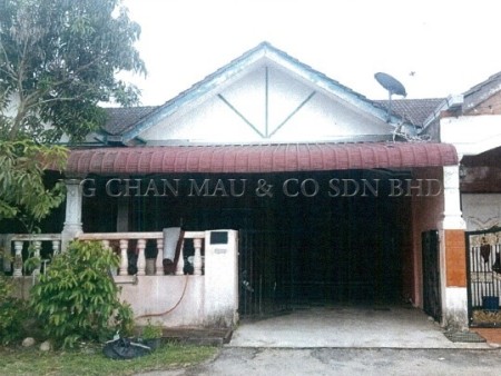 Terrace House For Auction at Kampung Gong Pauh