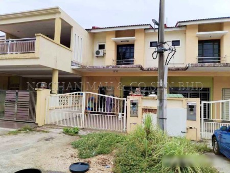 Terrace House For Auction at Taman Desa Kujid