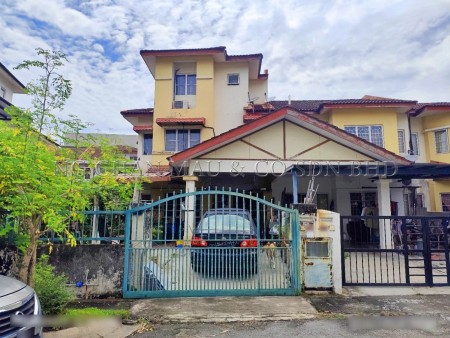 Terrace House For Auction at Taman Amanputra