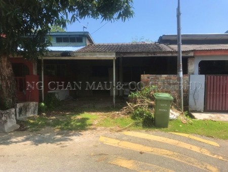 Terrace House For Auction at Kuantan