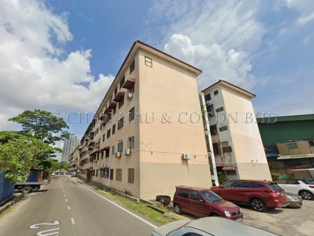 Flat For Auction at Selayang Makmur Apartment