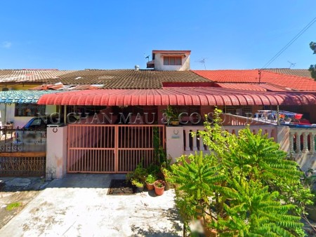 Terrace House For Auction at Taman Rishah