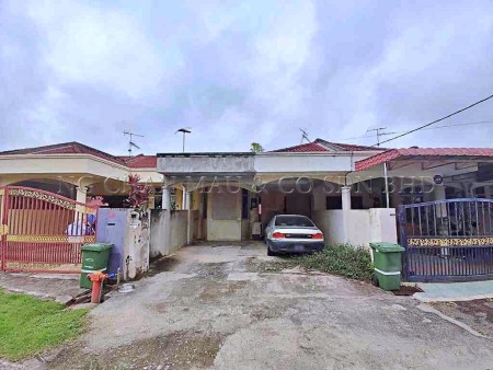 Terrace House For Auction at Taman Bendera