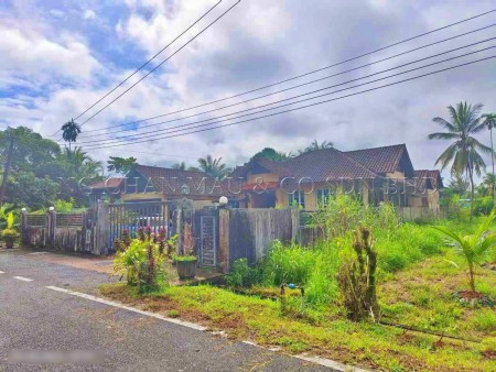 Bungalow House For Auction at Petra Jaya