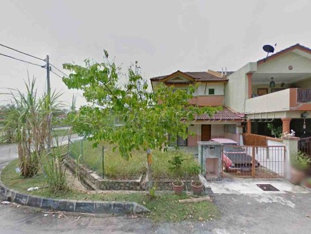 Terrace House For Auction at Bandar Saujana Putra