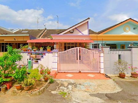 Terrace House For Auction at Taman Kota Puteri