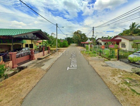 Bungalow House For Auction at Batu Pahat