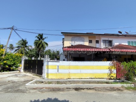 Terrace House For Auction at Taman Bedena Jaya