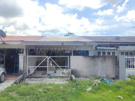 Terrace House For Auction at Kamunting