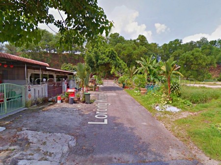 Terrace House For Auction at Taman Kenari