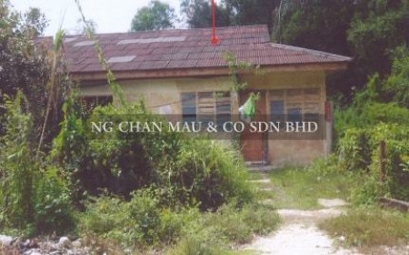 Terrace House For Auction at Machang