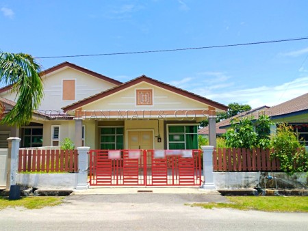 Semi D For Auction at Taman Tangga Batu Perdana